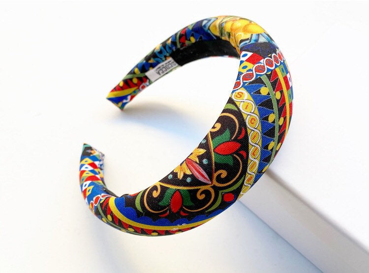 Cerchietto imbottito per donna, tessuto maiolica in stile siciliano. Cerchietto per capelli modello bombato, tessuto personalizzato