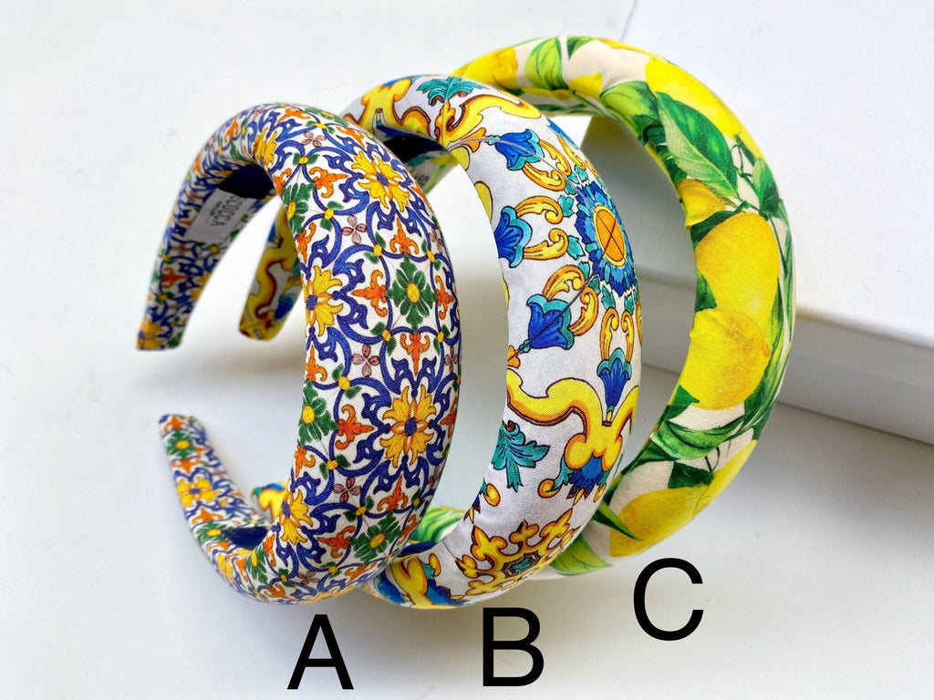 Cerchietto imbottito per donna, tessuto maiolica e limoni in stile siciliano. Cerchietto per capelli modello bombato, tessuto personalizzato