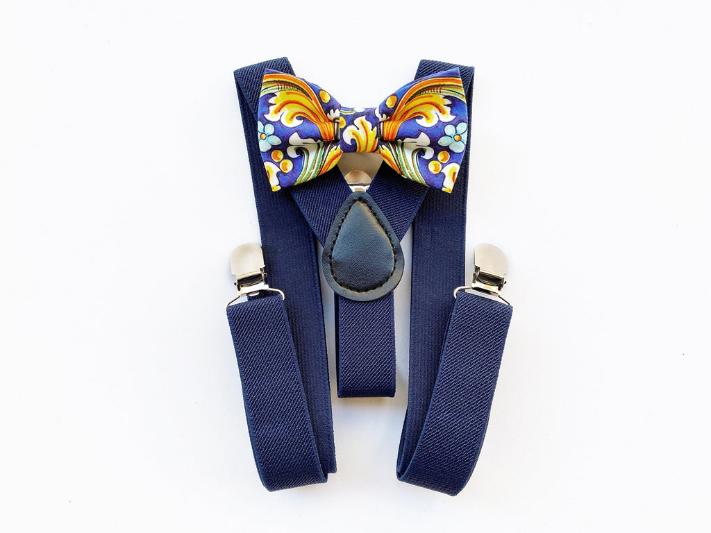 Papillon maiolica Caltagirone e bretelle blu per bambino, farfallino bimbo cerimonia, bretelle blu per paggetto matrimonio,bretelle bimbo