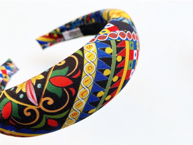 Cerchietto imbottito per donna, tessuto pattern folk in stile siciliano. Cerchietto per capelli modello bombato, tessuto personalizzato