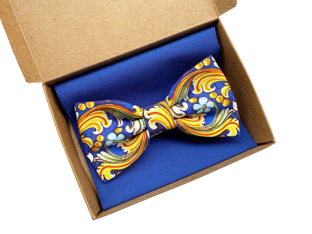 Papillon pattern maiolica e fazzoletto blu cobalto e giallo,Papillon e pochette coordinato per uomo,regalo da uomo accessori stile Siciliano