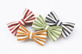 Nœud papillon rayé bleu, rouge, moutarde, vert pour enfant, accessoires bébé, cadeau pour cérémonie enfant, noeud papillon garçon d'honneur porteur d'alliance, mode enfant