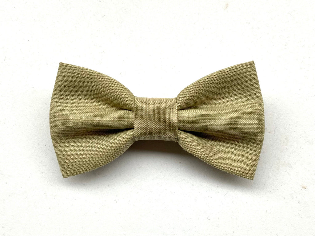 Papillon verde oliva e bretelle beige per bambino,farfallino verde per bambino,bretelle per paggetto matrimonio,bretelle bimbo,battesimo