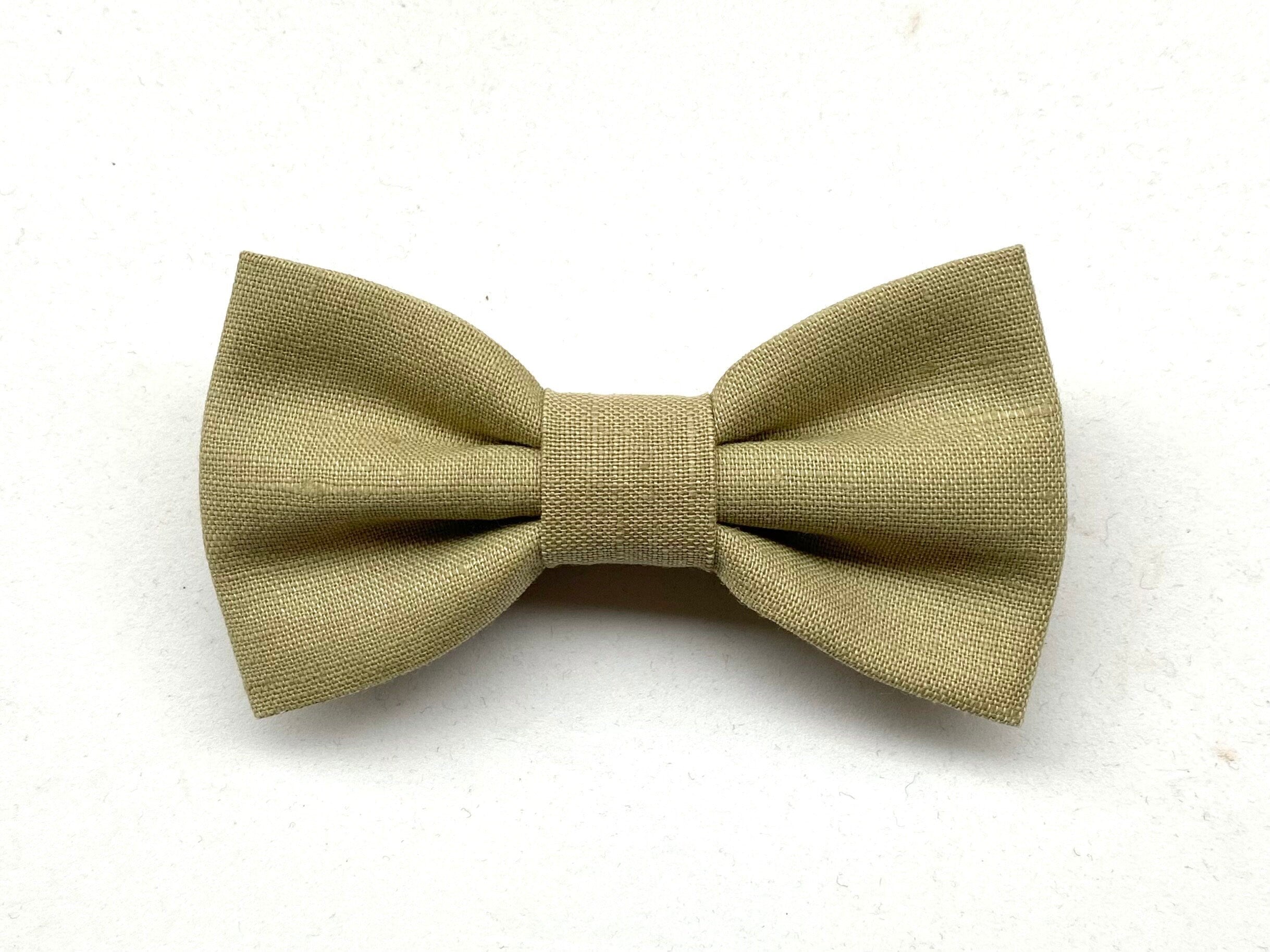 Papillon verde oliva e bretelle beige per bambino,farfallino verde per bambino,bretelle per paggetto matrimonio,bretelle bimbo,battesimo
