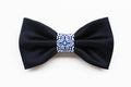 Papillon blu notte e maiolica blu, für elegante Herren, Cerimonia für Herren 2025, Geschenke für Gästemeinungen, sizilianisches Thema, sizilianische Majolika