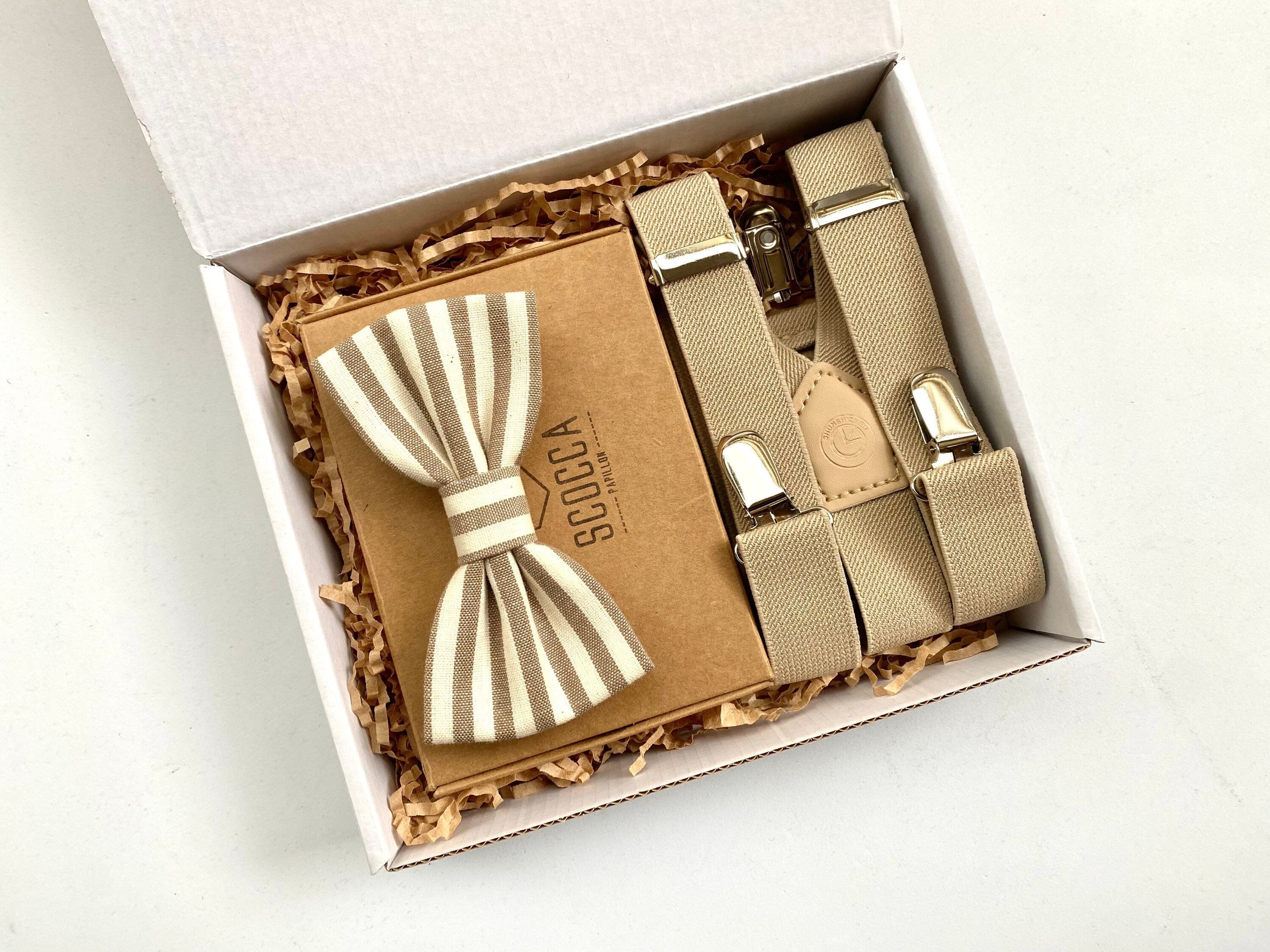 Bretelle per uomo e papillon tortora a righe bianco latte, idea regalo per papà,regalo per uomo, papillon e bretelle per uomo,cerimonia 2024