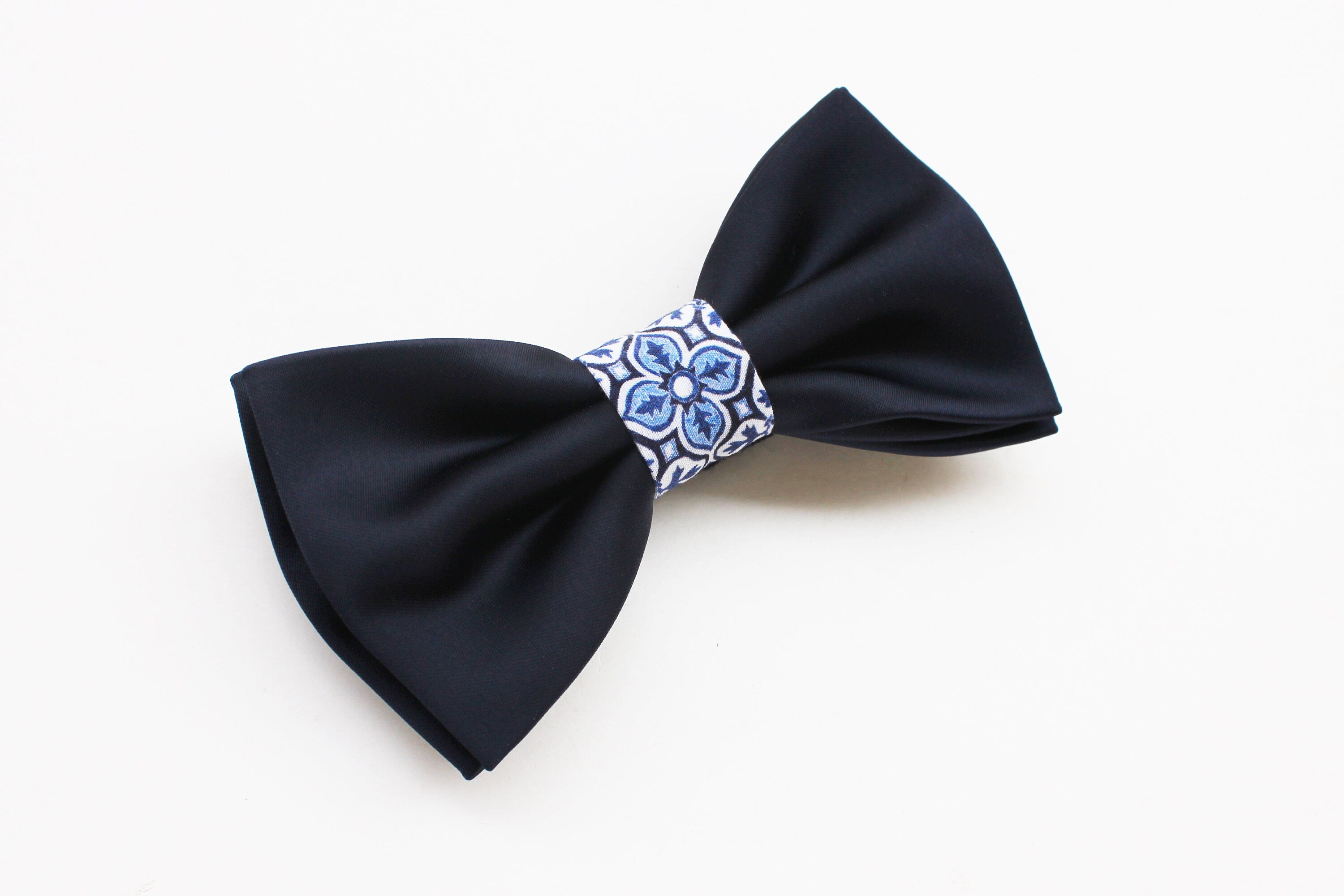 Papillon blu notte e maiolica blu,per uomo elegante,cerimonia uomo 2025 sposo,regalo per testimoni di nozze,tema sicilia,maiolica siciliana
